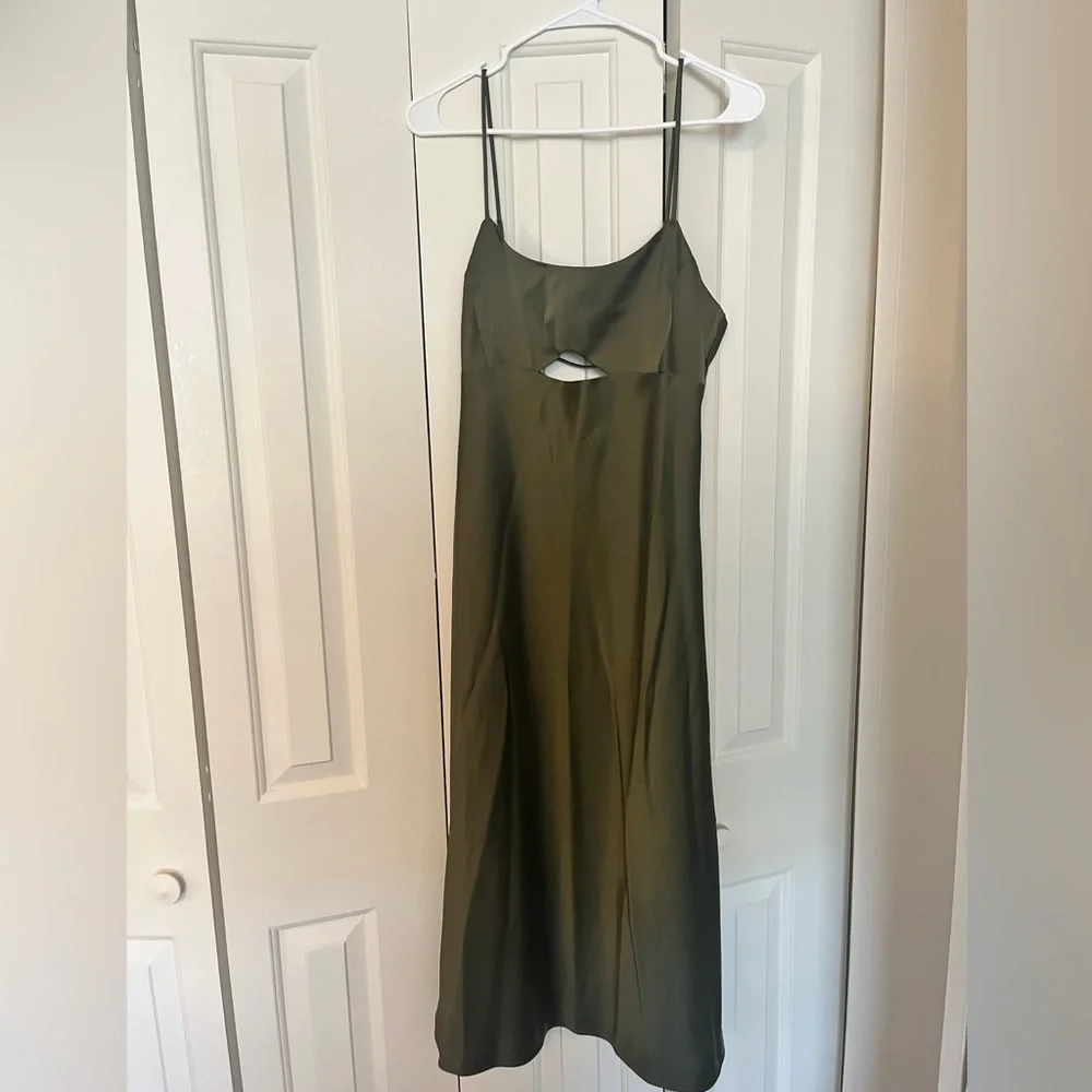 Banana Republic Olive Green Cut Out Dress - NWT - Picture 2 of 5